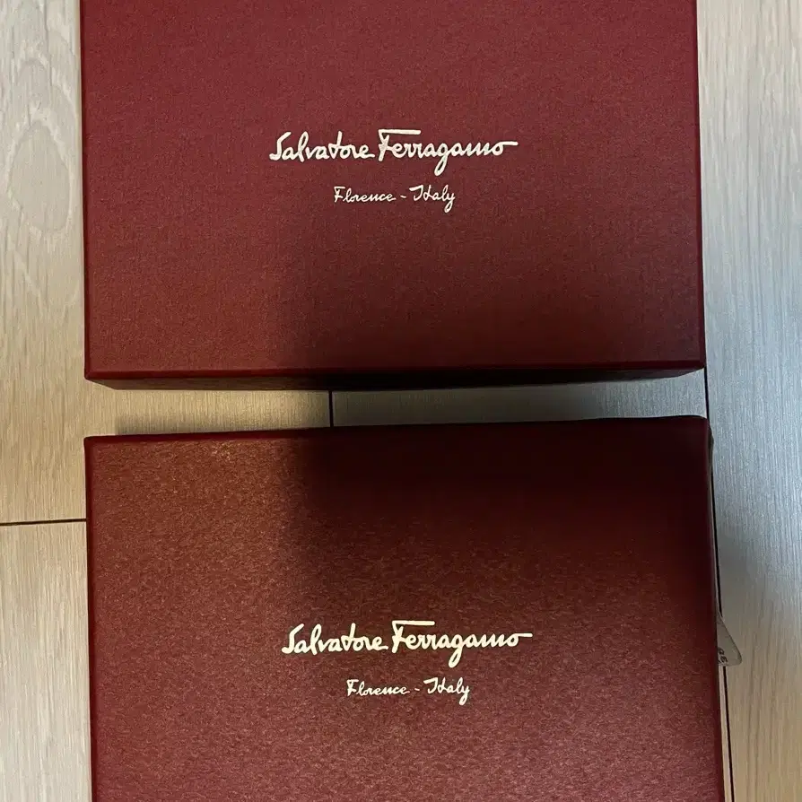 [Salvatore Ferragamo]페라가모 케이스 박스 판매(총2개)