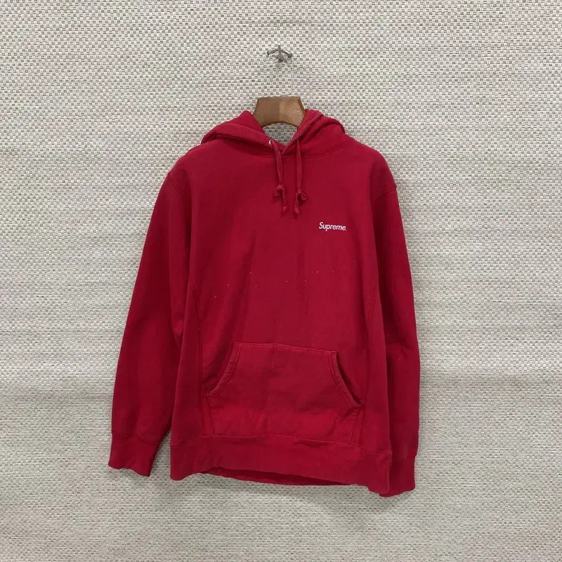 Supreme Sideways Logo Street Short Momo Hoodie 100 K07338