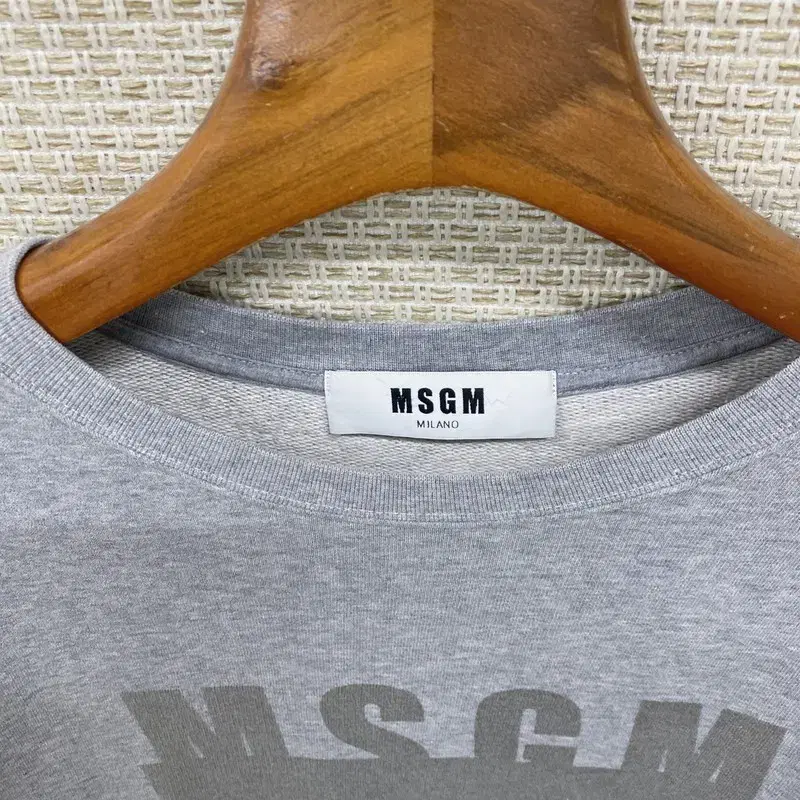 엠에스지엠 MSGM 빅로고 맨투맨 스웻셔츠 95 K07301