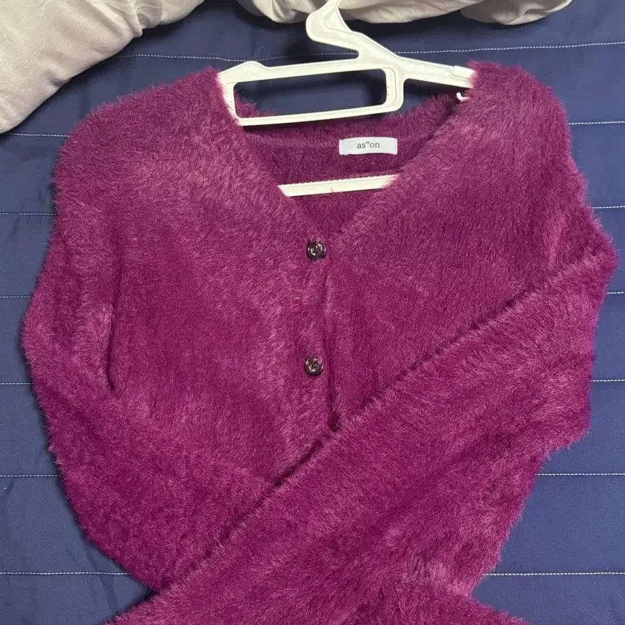 애즈온 MACARON CARDIGAN / MAGENTA