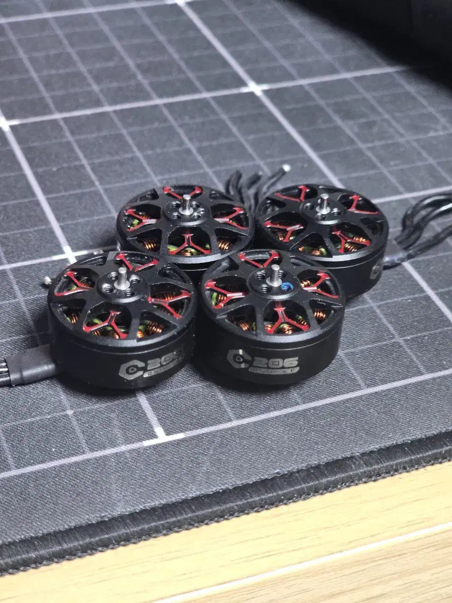 axisflying c206 2500kv