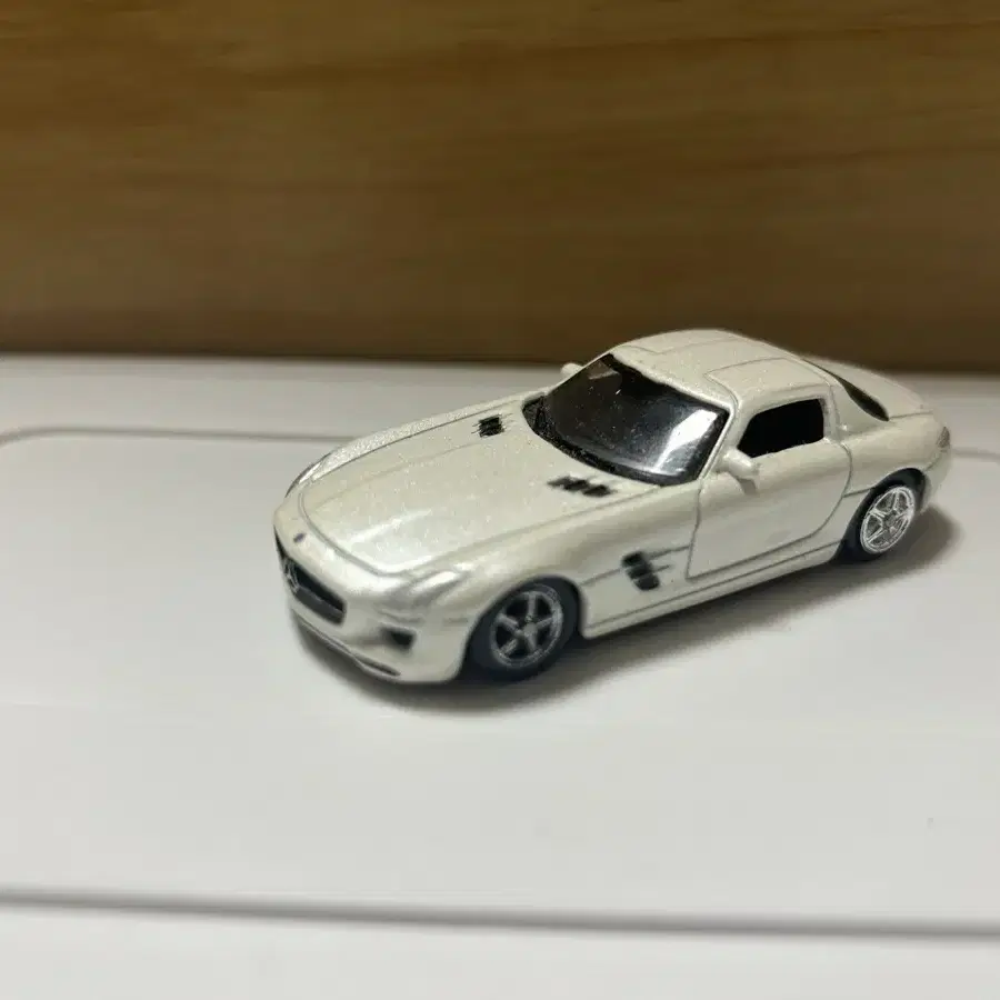 1:64 웰리 메르세데스 벤츠 SLS AMG