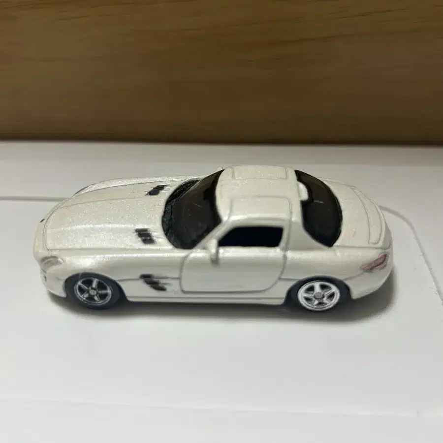 1:64 웰리 메르세데스 벤츠 SLS AMG