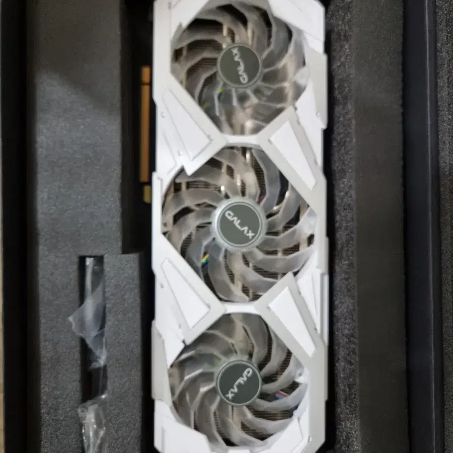 GALAX RTX3070 화이트