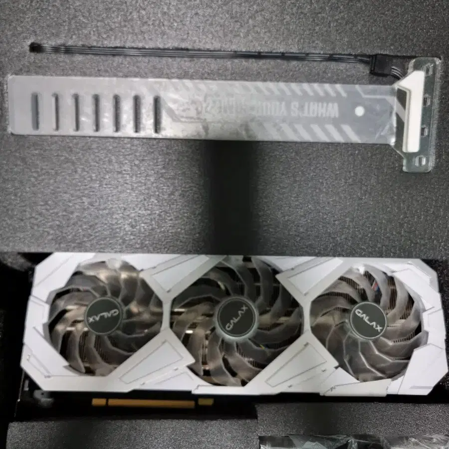 GALAX RTX3070 화이트