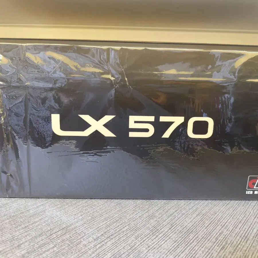 렉서스 lx570 1:18 lcd 다이캐스트