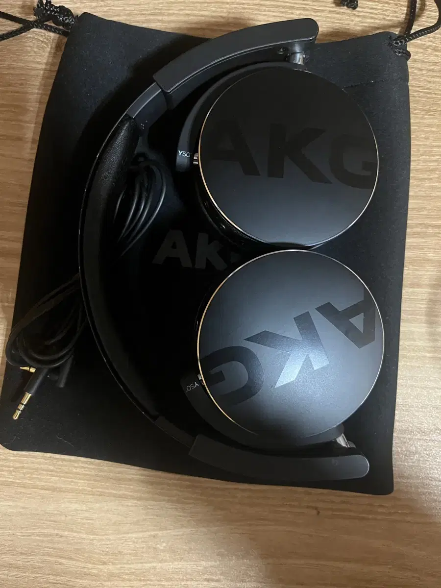 AKG Y50bt 헤드셋