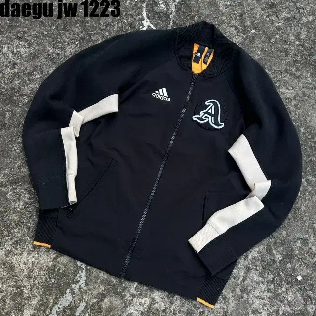 XL ADIDAS JACKET 아디다스 자켓