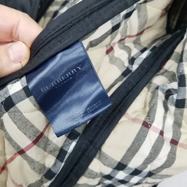 BURBERRY 버버리 런던 퀼팅 자켓 블랙