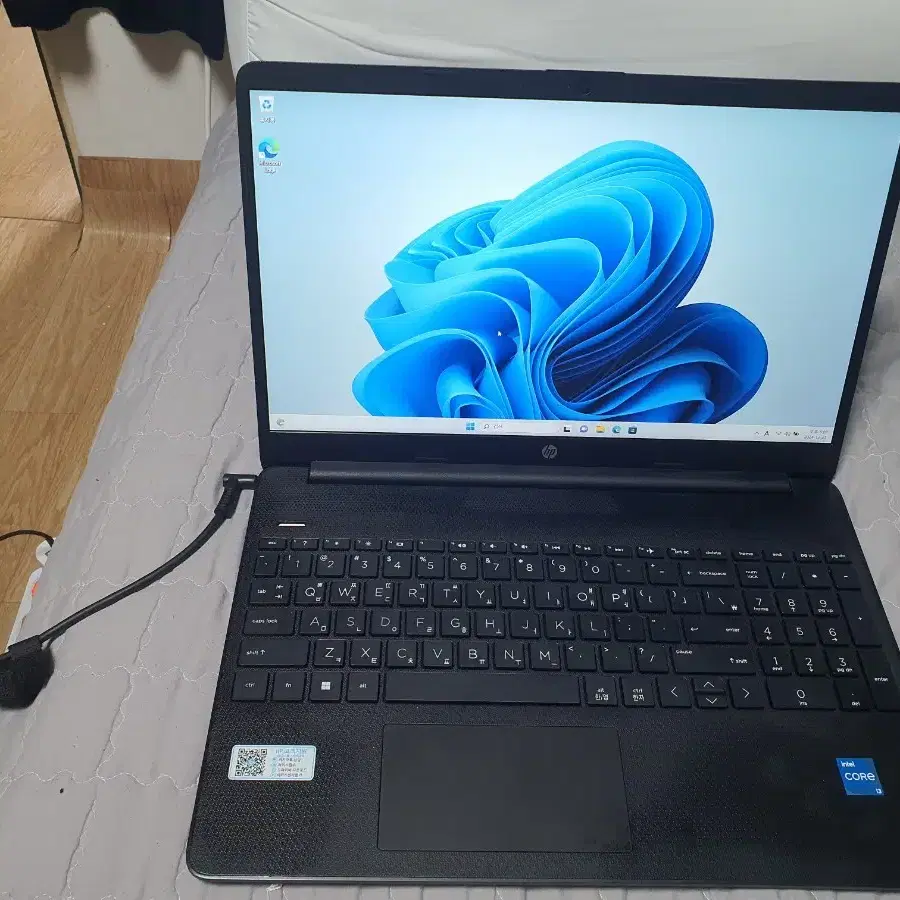 HP 노트북 15s-fq5090TU I3-12세대,8GB,256 SSD