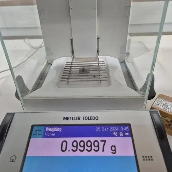 Mettler Toledo XP205 분석 정밀저울