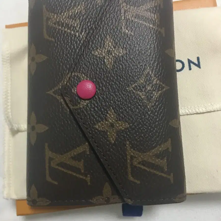 루이비통 louis vuitton 남녀 공용 지갑