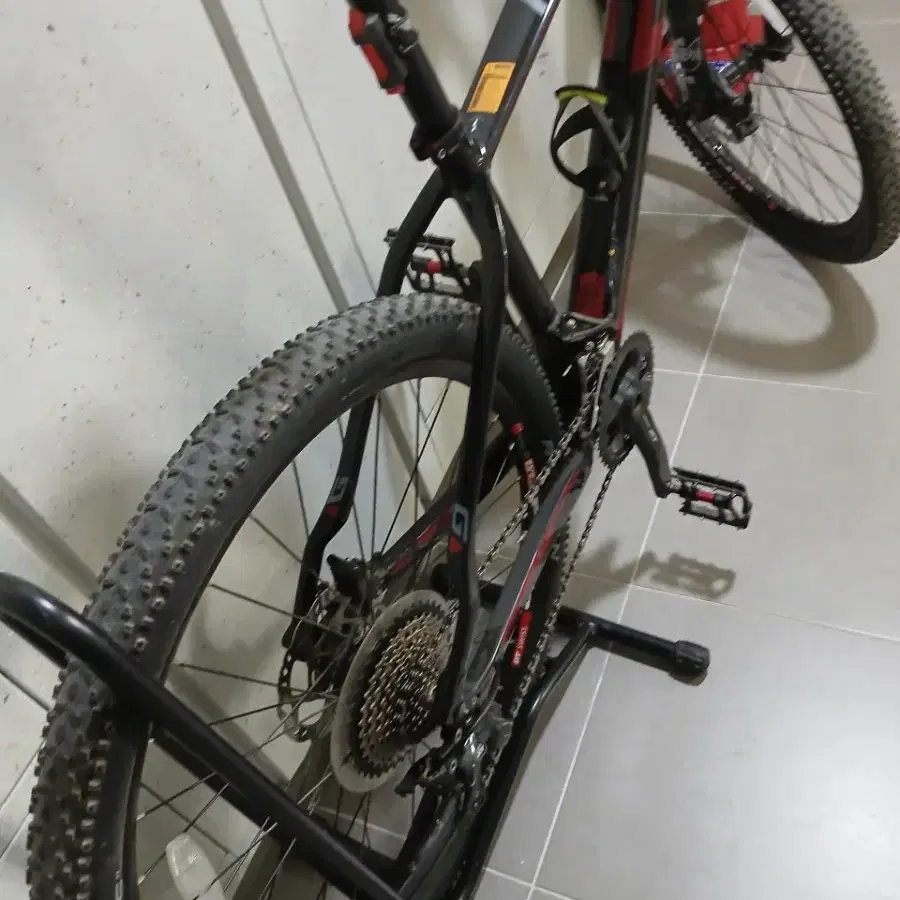 판타시아 풀카본 MTB