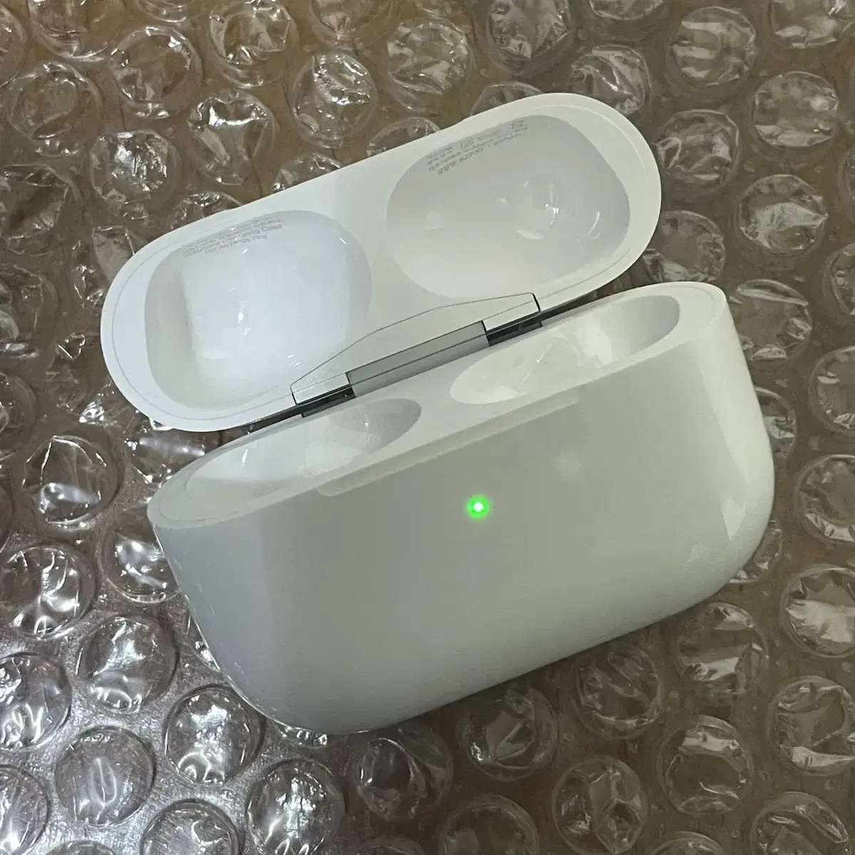 AirPods Pro 2nd Gen Base Type C