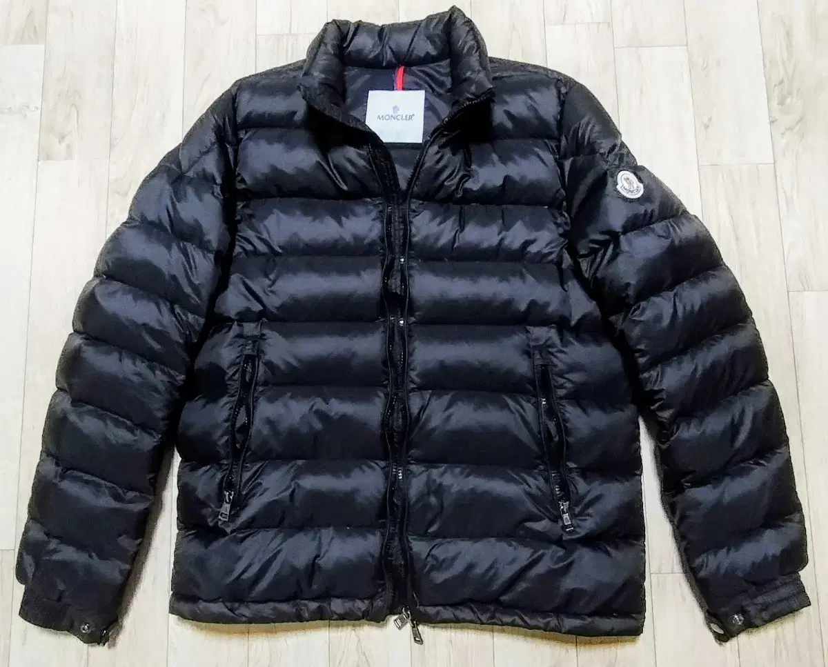 Moncler M 95