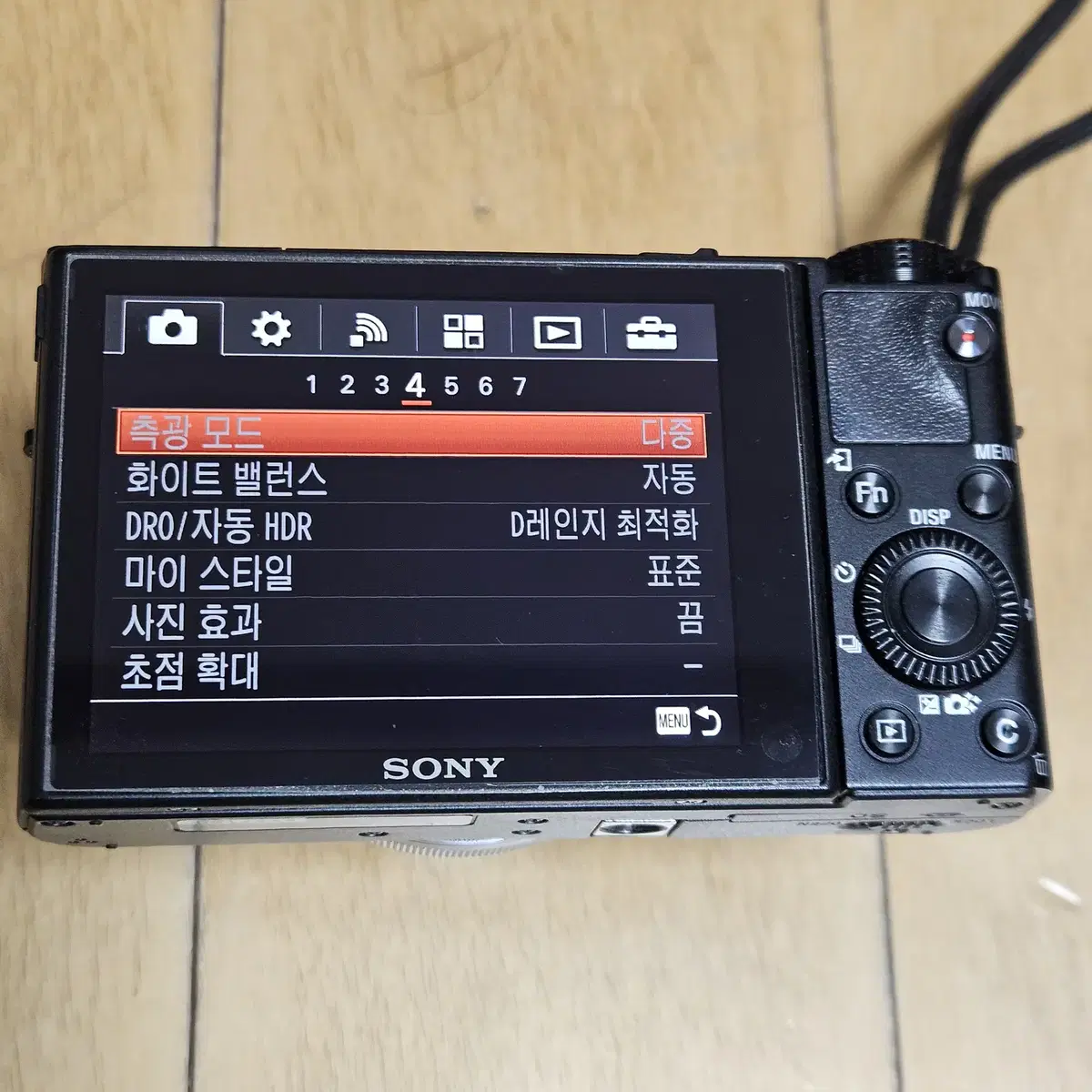 소니 rx100 m3 미러리스  카메라  판매합니다