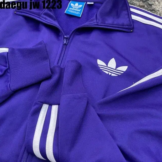 100 ADIDAS ZIPUP 아디다스 집업