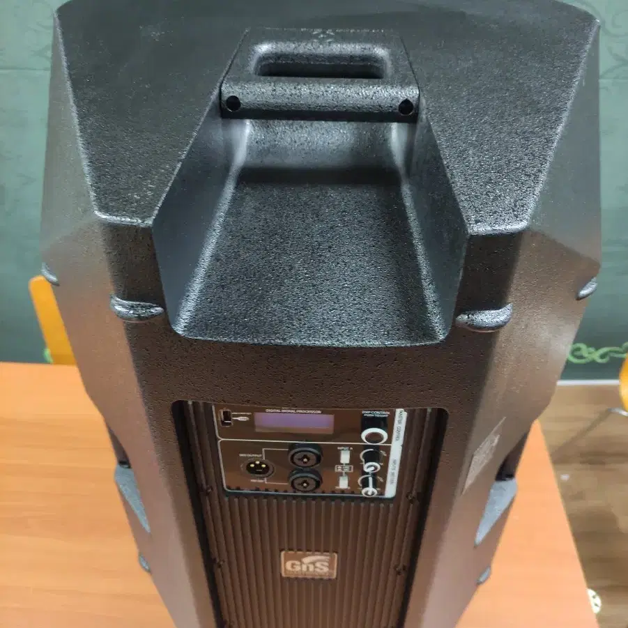 GNS 액티브 스피커 1000w /1300w 각 1 통