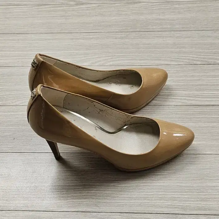 정품 코치 누드힐 9.5cm Coach nude heels 245