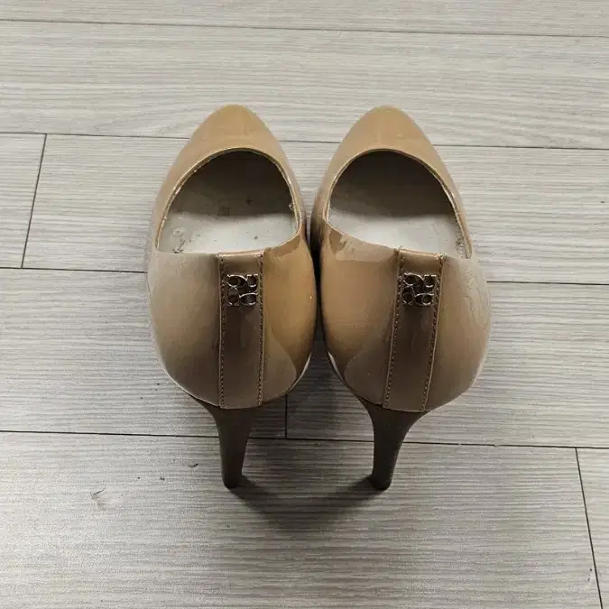 정품 코치 누드힐 9.5cm Coach nude heels 245