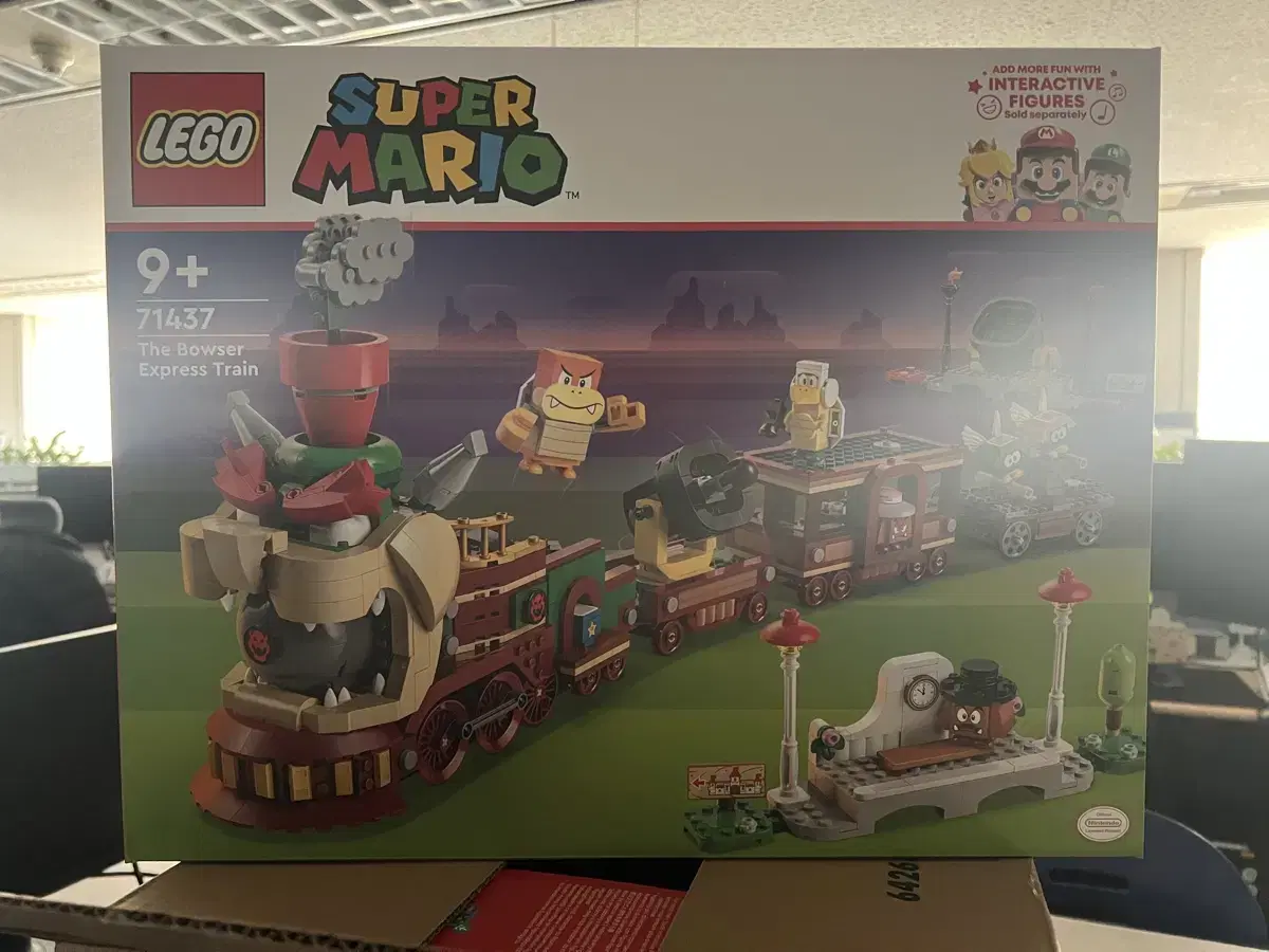 New) LEGO Super Mario Koopa Express 71437 Train