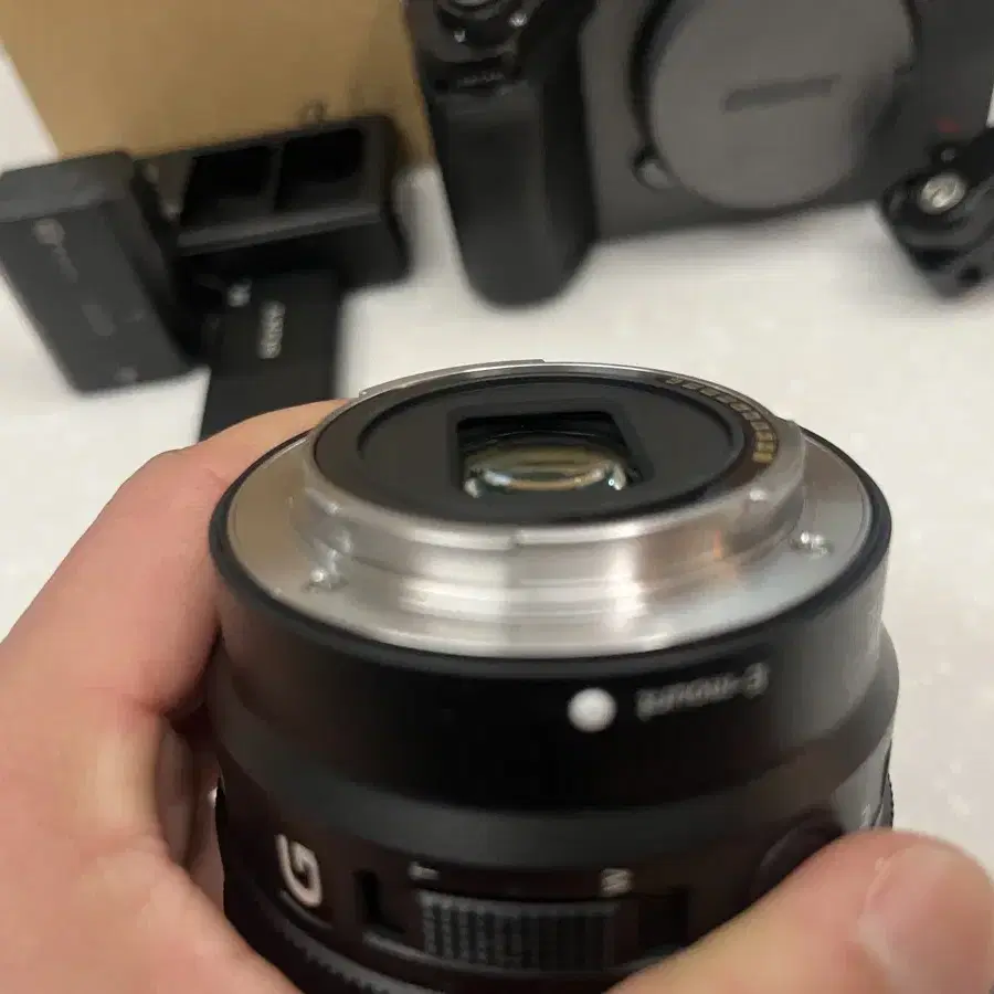 sony 10-20 g lens