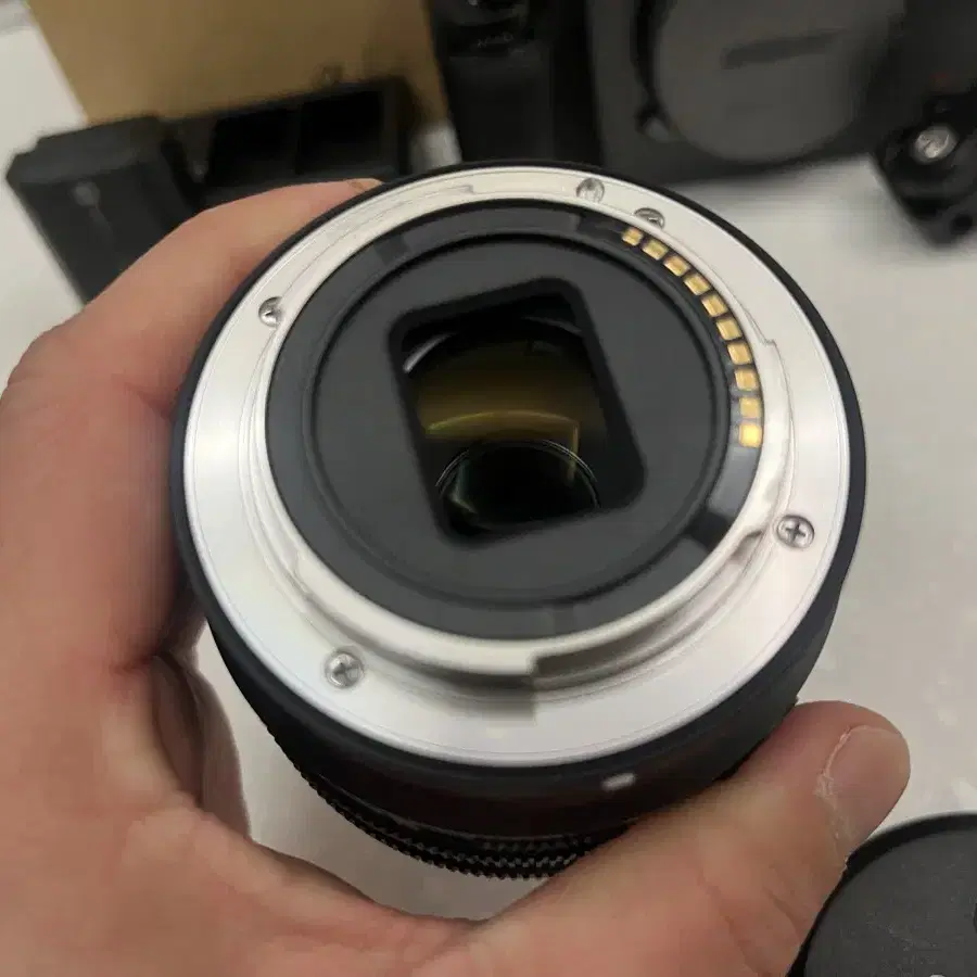 sony 10-20 g lens