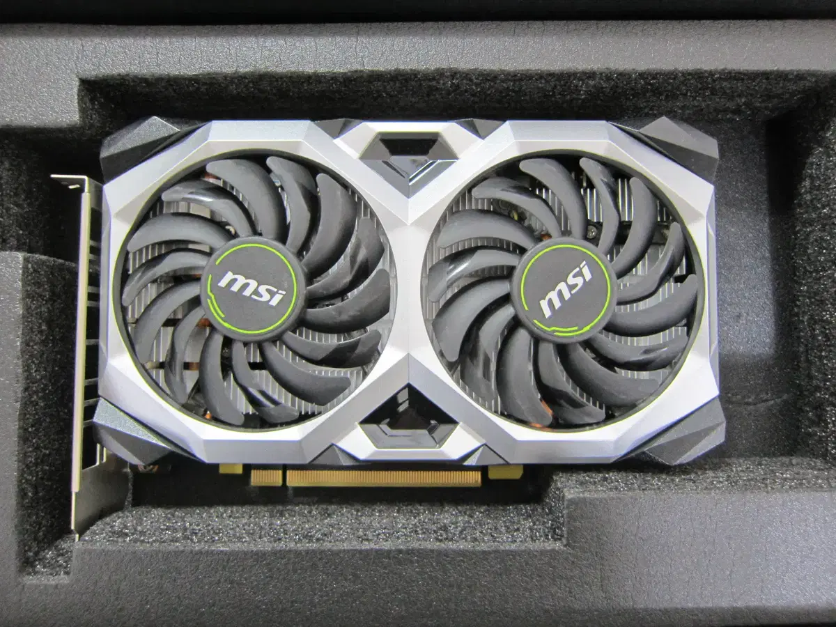 MSI GTX1660 Ti 벤투스 S D6 6GB