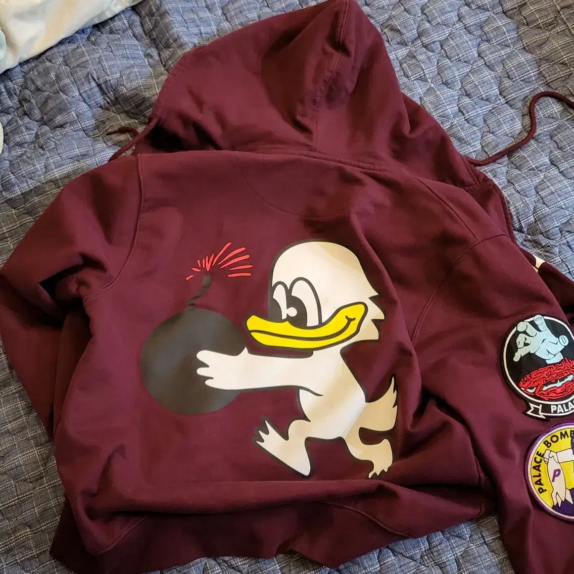 팔라스 duck bomb hood 버건디 L사이즈