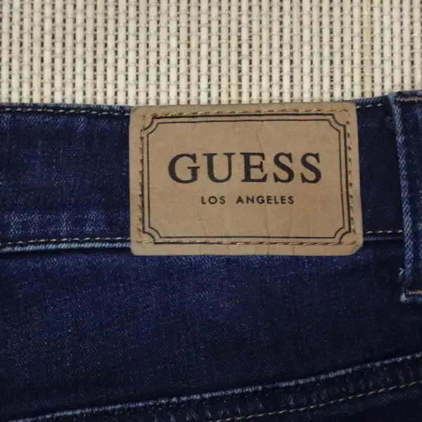 (32in) 게스 GUESS 남성 기모 청바지