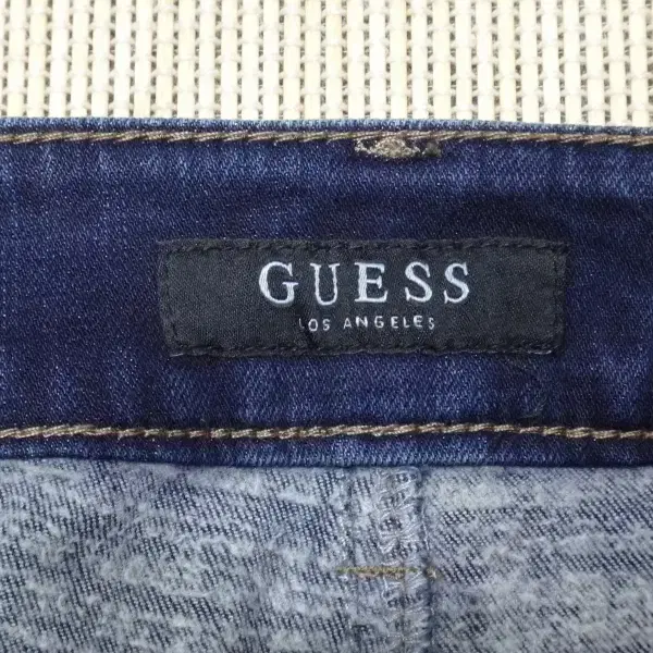 (32in) 게스 GUESS 남성 기모 청바지