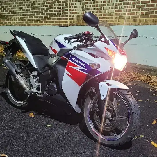 14년혼다 CBR125 R 오토바이