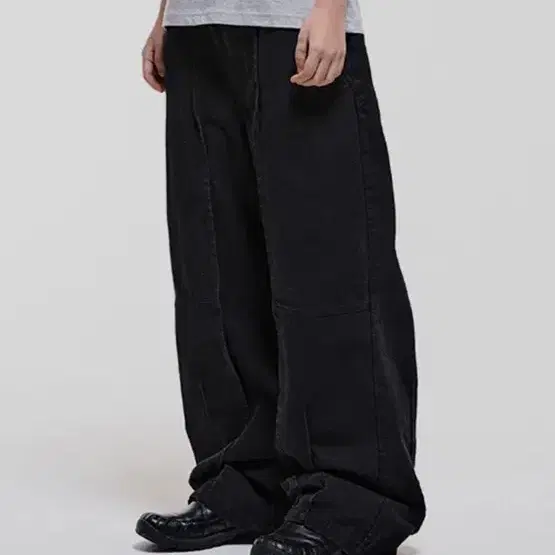 더콜디스트모먼트 바지 TCM stitch pants (black)