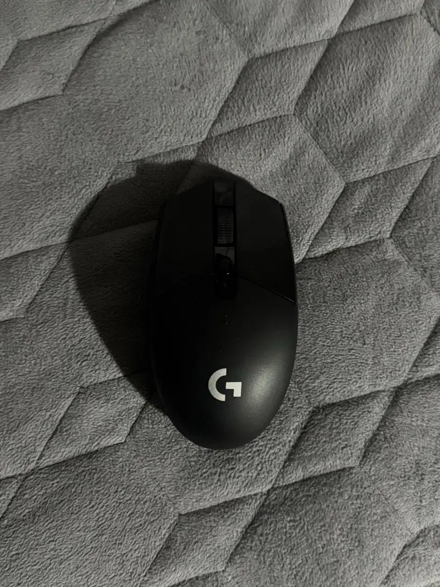 로지텍 G304 무선 마우스