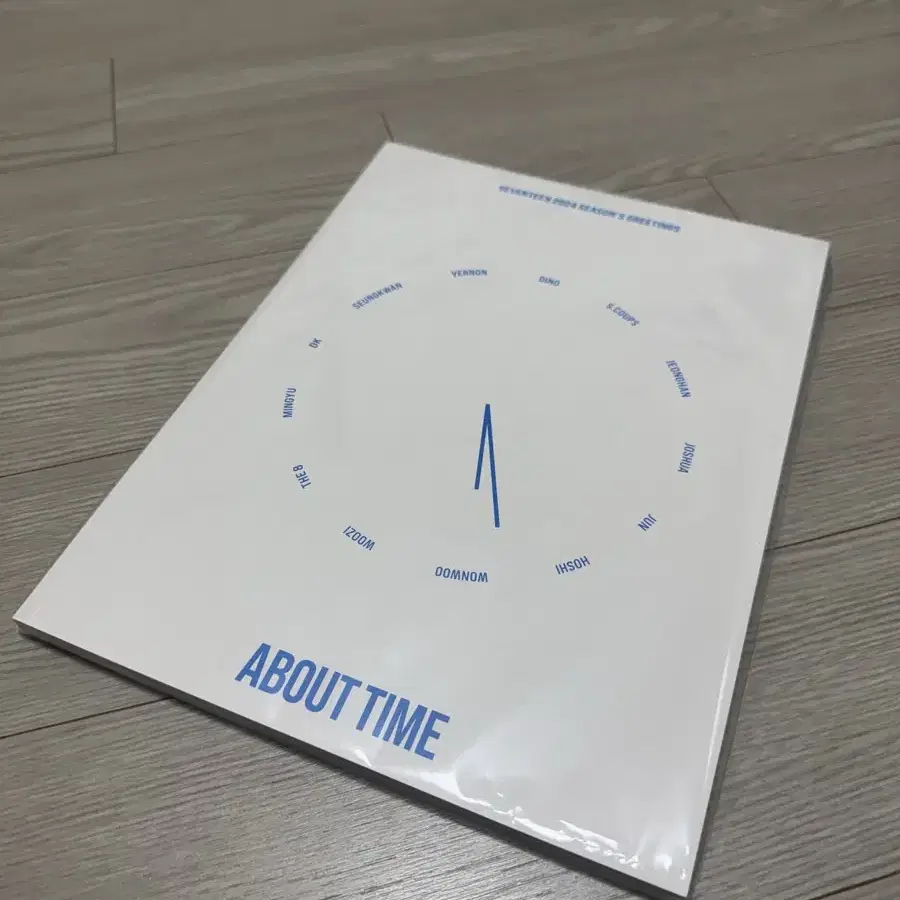 세븐틴 2024 시즌 그리팅 About Time 포토북