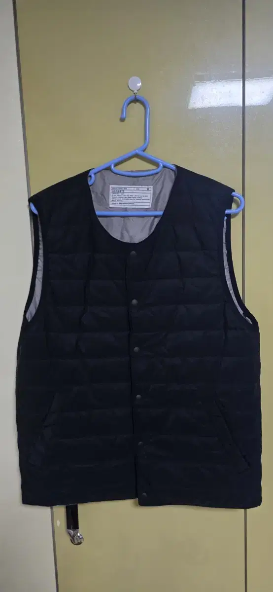 ASNOFIT lightweight padded vest size 95 in good condition washed