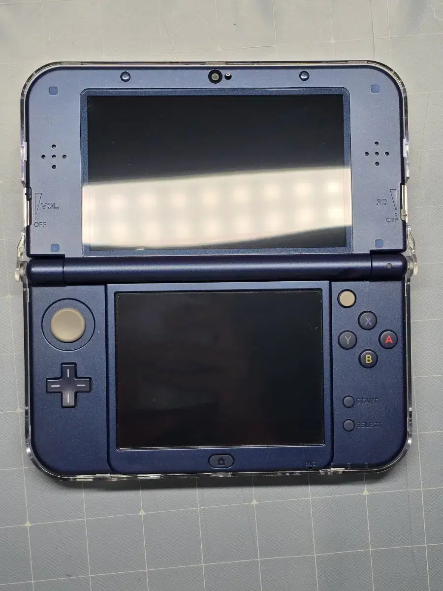 뉴 닌텐도 3DS XL 블루 커펌한 제품 팔아요 거의 새제품