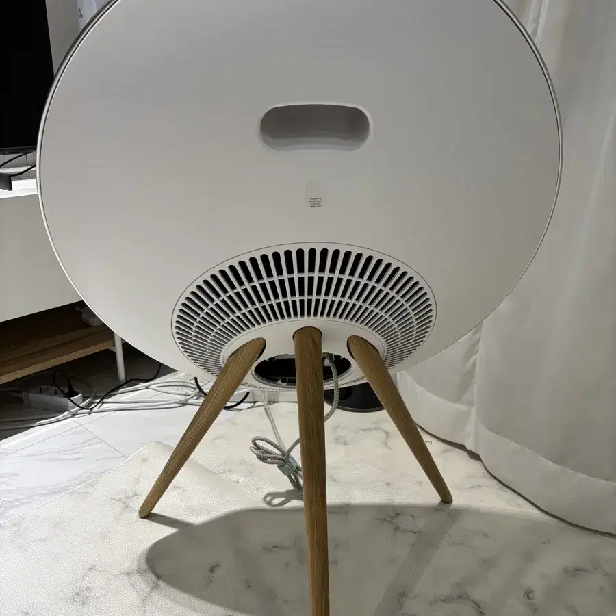 뱅앤올룹슨 a9 4세대  bang&olufsen