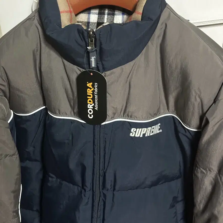 슈프림 패딩 리버시블 Reversible Puffer Jacket