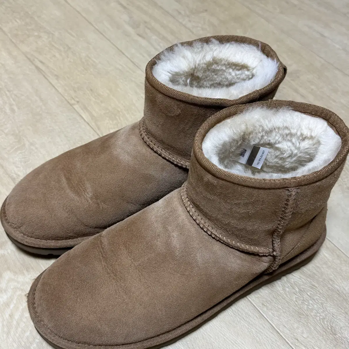 UGG 어그 클래식 미니 부츠 체스트넛 US 8 (260)