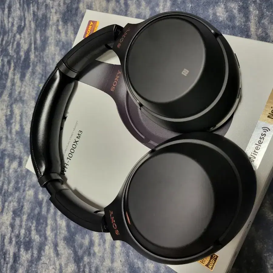 SONY WH-1000XM3 노이즈 캔슬링 헤드셋 박풀 판매 합니다