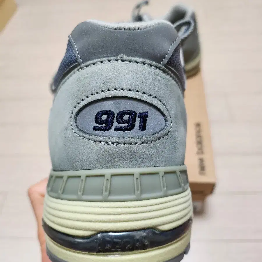 뉴발란스 991 m991ngn 그레이 네이비