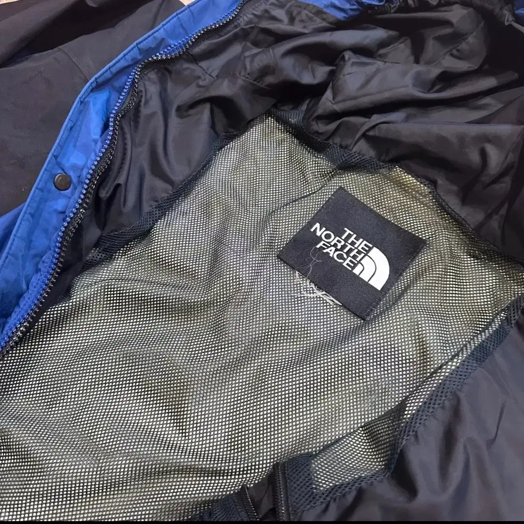 The north Face Mountain Parka Gore-Tex