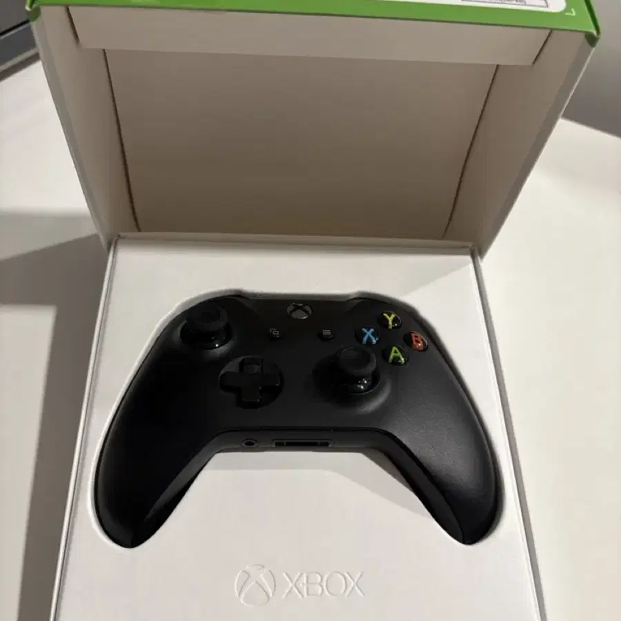 Xbox 무선 컨트롤러 1708 블랙