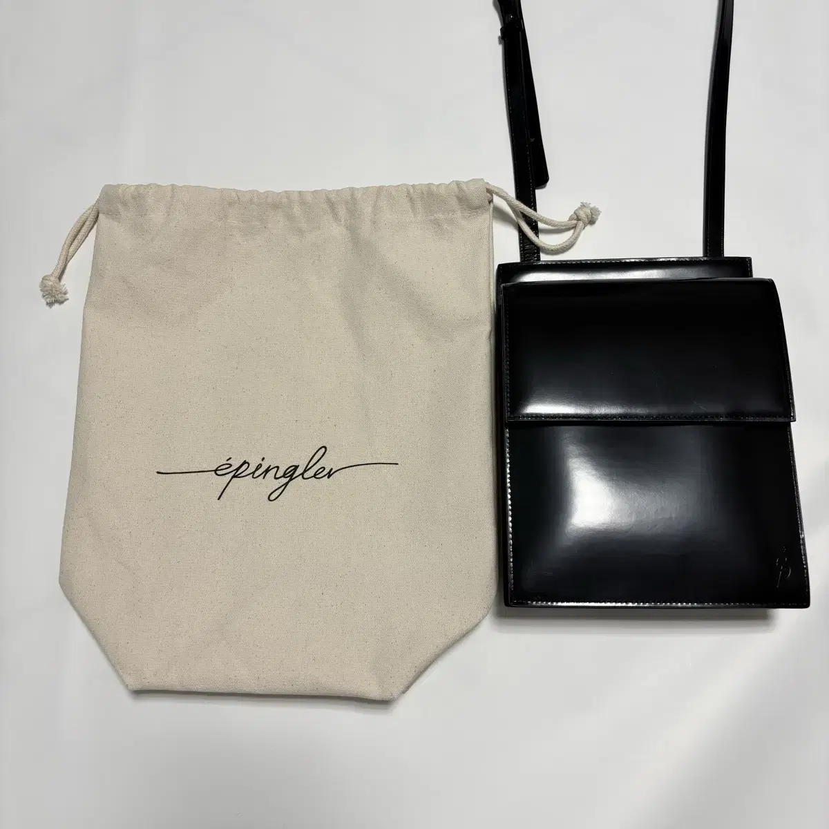 에핑글러 BOBU TAP BAG - BLACK