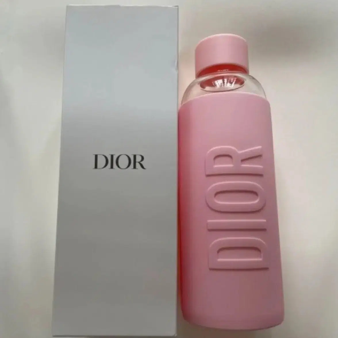 Dior 뷰티 핑크텀블러 보틀 물병