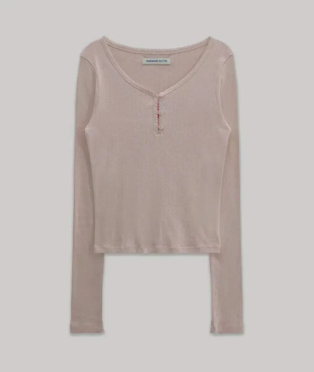 썸웨어버터 lace button long top pink