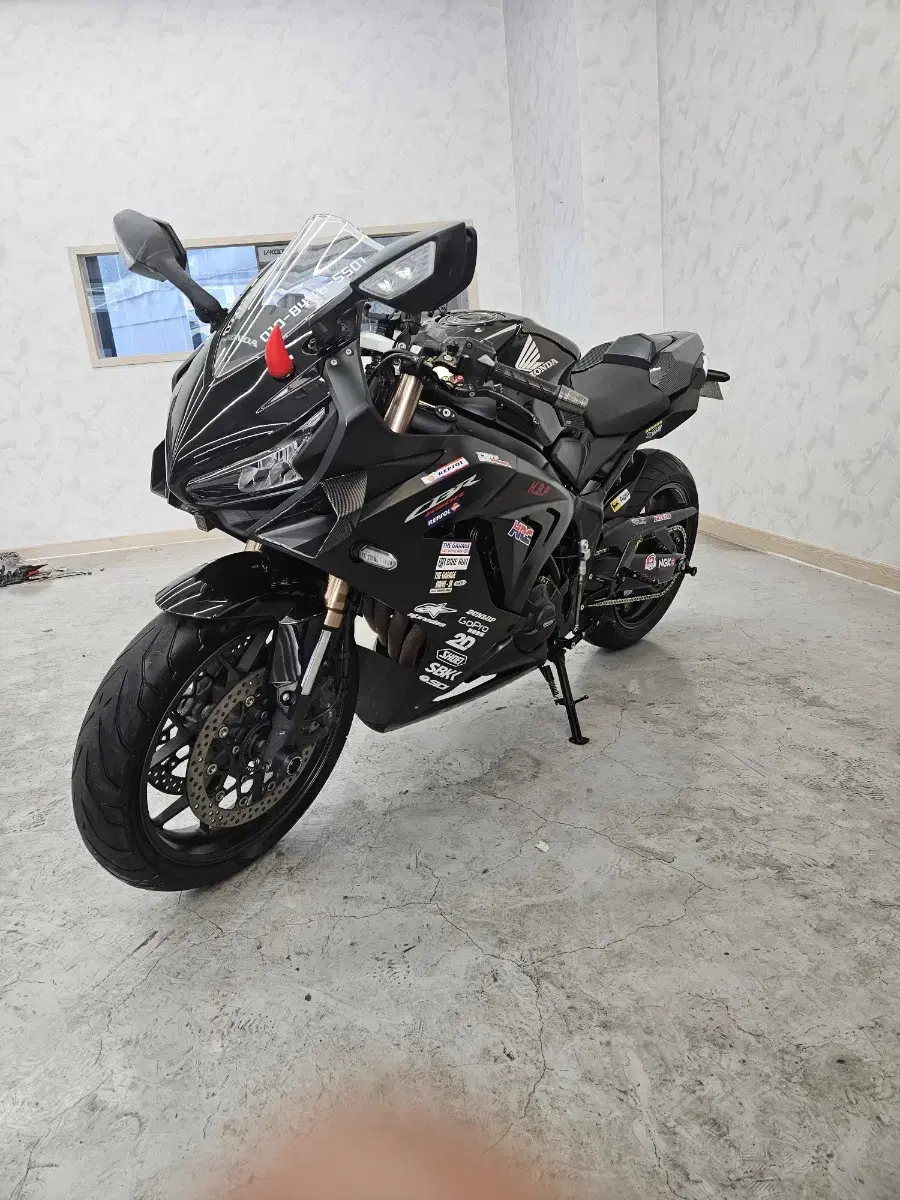 cbr650r 아크라 풀배기 판매합니다