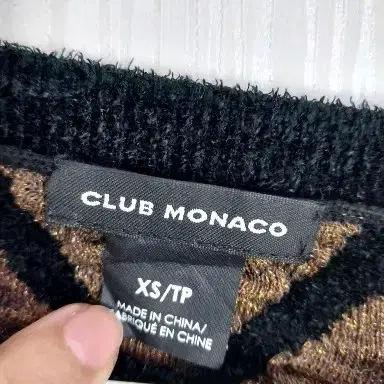 club monaco 클럽모나코 니트