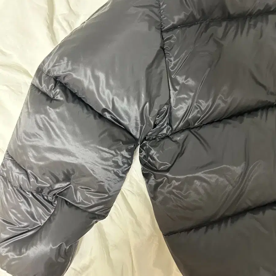 [m] roa hiking heavy down jacket